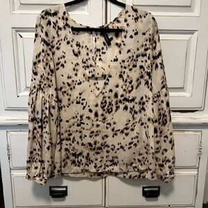 Knot sisters leopard print blouse